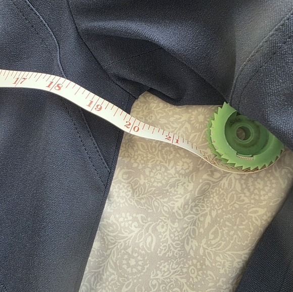 Elie tahari  new jacket 2 read description - Picture 6 of 10